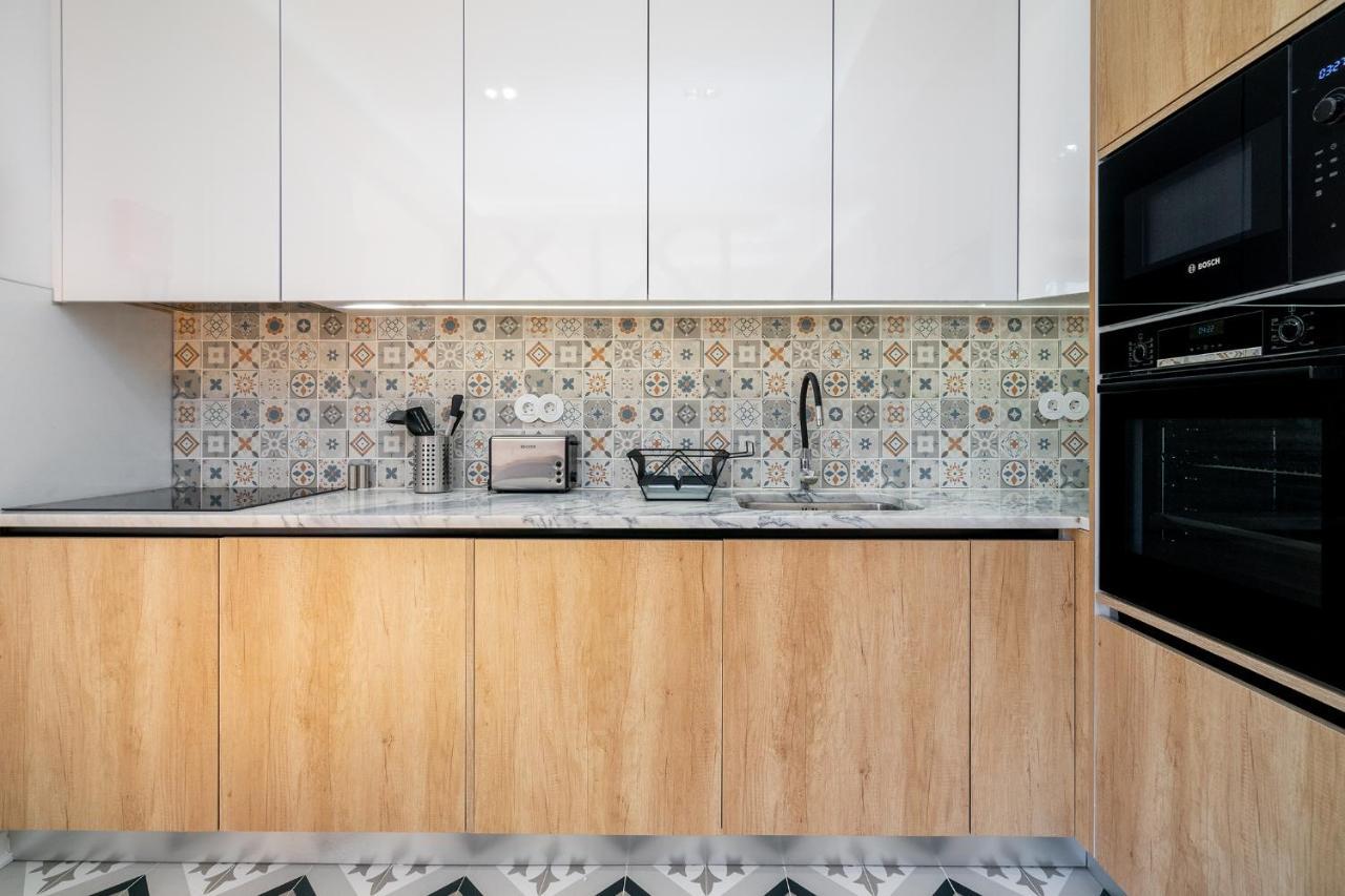 Apartamento Whome | Great Location & Large Family W/patio *